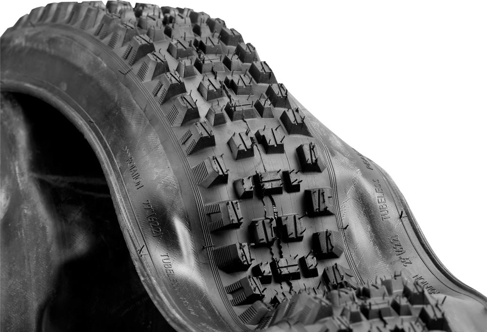 Grappler Tire | 27.5" | 2.5" | Enduro Casing | Mopo Compound | Black